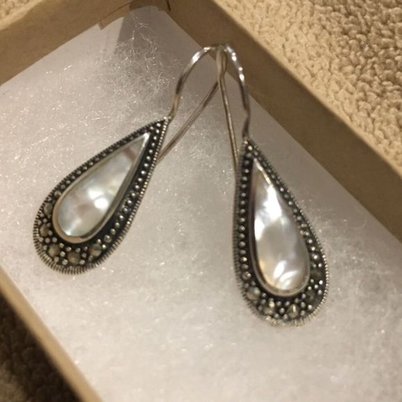 Sterling Silver 925 Marcasite Outlined Mother of Pearl Drop Earrings - Picture 4 of 13